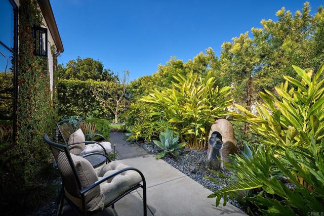Detail Gallery Image 40 of 43 For 4773 El Mirlo, Rancho Santa Fe,  CA 92067 - 5 Beds | 6/1 Baths