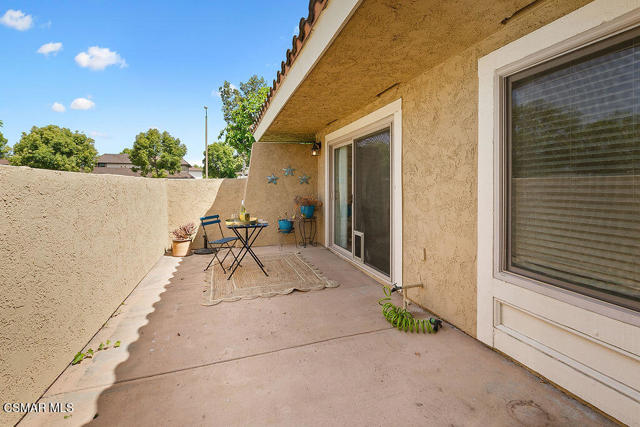 1778 E Avenida De Las Flores, Thousand Oaks CA: https://media.crmls.org/mediaz/dc4143fa-b30b-4afe-ba9b-6d8ee8b1d953.jpg