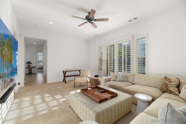 38 Calle Del Norte, Rancho Mirage CA: https://media.crmls.org/mediaz/dc415a70-4a32-4a56-9ffb-fa4b3a795799.jpg