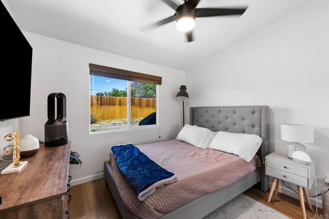 6252 Lake Albano Avenue, San Diego CA: https://media.crmls.org/mediaz/dc422f18-8c4f-4026-b5f4-98dcef078a49.jpg