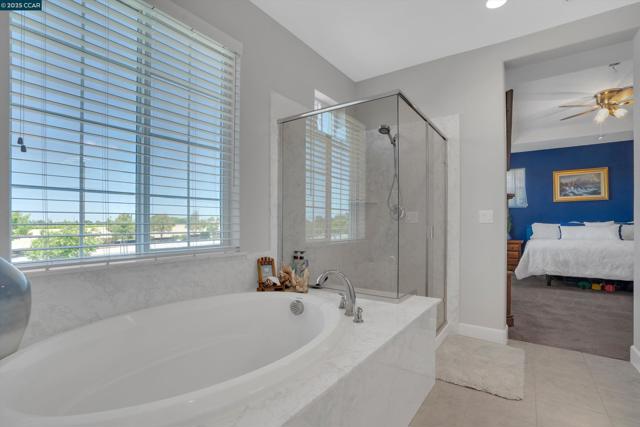 38 Pato Ct, Oakley CA: https://media.crmls.org/mediaz/dc42b616-76b5-42d0-ba4a-d9a99e7fdec6.jpg