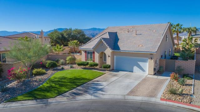 79879 Coatbridge Court, Indio CA: https://media.crmls.org/mediaz/dc43cc20-6dbd-4c39-8b11-6f264469d6a7.jpg
