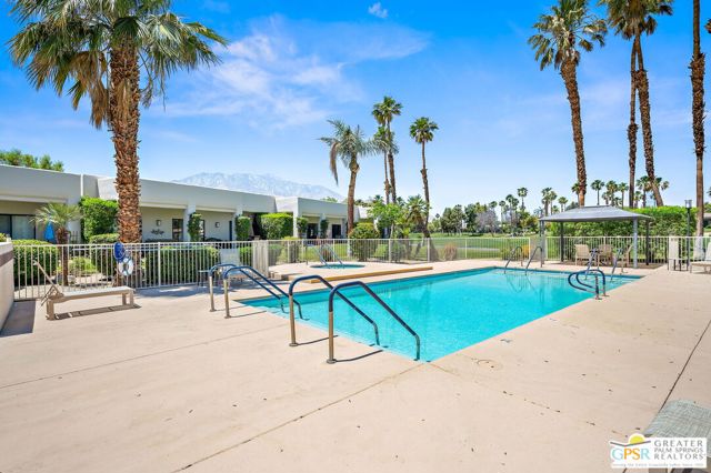 67488 Toltec Court, Cathedral City CA: https://media.crmls.org/mediaz/dc44b6eb-cef7-44a5-b2e2-4644962b37f8.jpg
