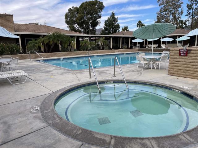 Detail Gallery Image 32 of 45 For 2700 E Valley Pkwy #64,  Escondido,  CA 92027 - 3 Beds | 2 Baths