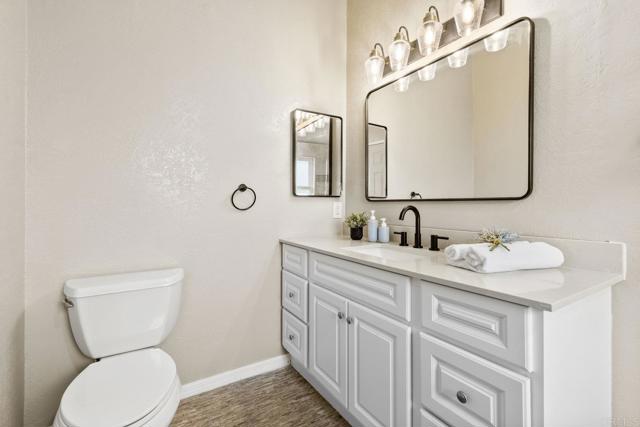 Detail Gallery Image 19 of 45 For 7012 Goldenrod Way, Carlsbad,  CA 92011 - 3 Beds | 2/1 Baths