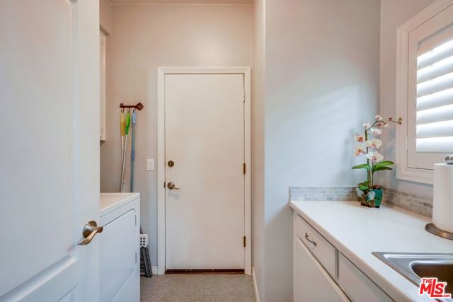 Image 8 of 27 For 32377 Corte Santa Catalina