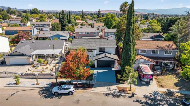 3324 Trebol Lane, San Jose CA: https://media.crmls.org/mediaz/dc486ee5-c93e-4fbd-ad58-95c6c6115893.jpg