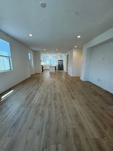 220 Babson Court, Claremont CA: https://media.crmls.org/mediaz/dc494e8d-abb5-4942-a148-91f7d60ddd2e.jpg