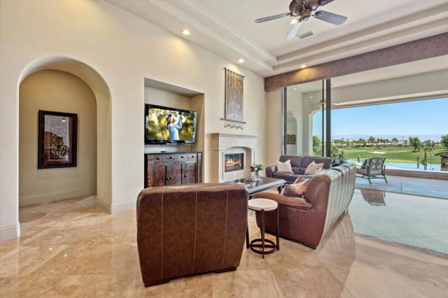 58440 Aracena, La Quinta CA: https://media.crmls.org/mediaz/dc49b014-05b2-4d80-aa52-5b2498471ea5.jpg