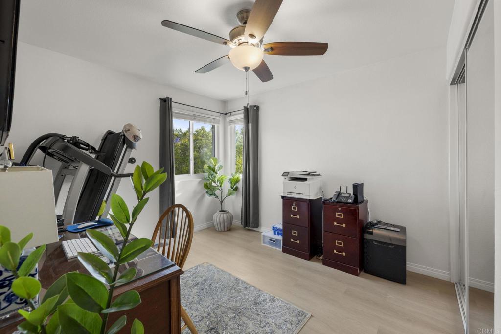 730 Foxhall Court - photo 17