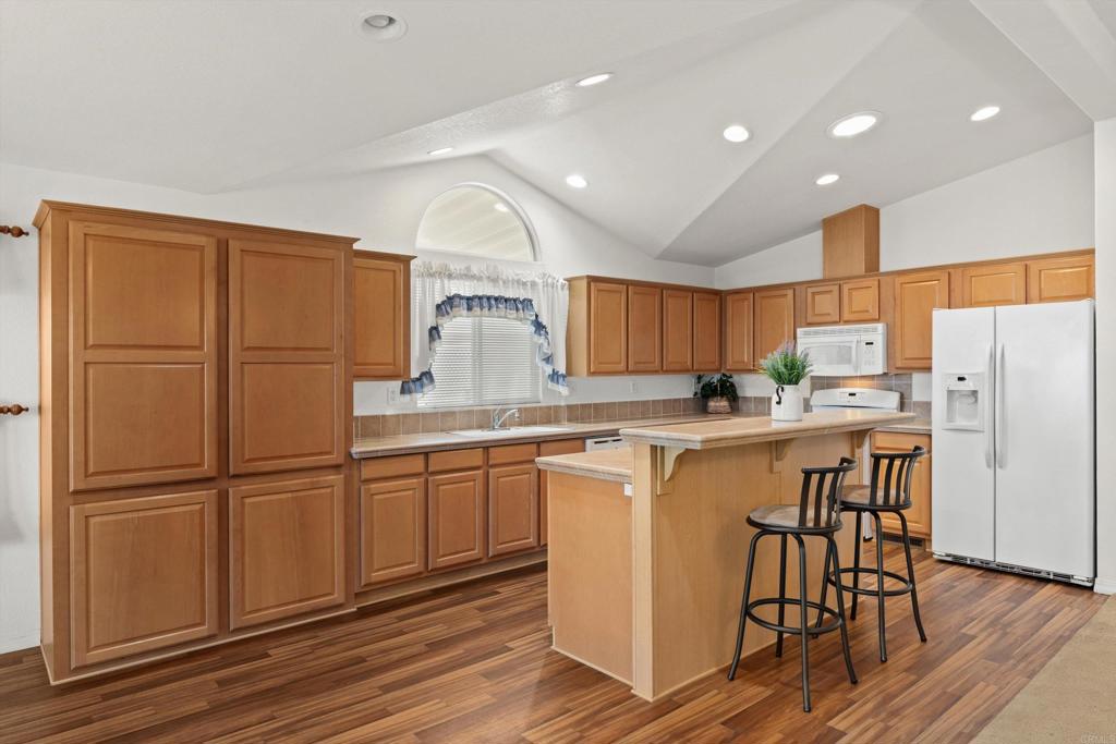 3535 Linda Vista Drive - photo 9