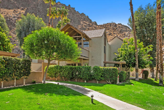 78205 Cortez Lane, Indian Wells CA: https://media.crmls.org/mediaz/dc4b1ead-9b29-4c1e-9250-4816f3a6ef75.jpg