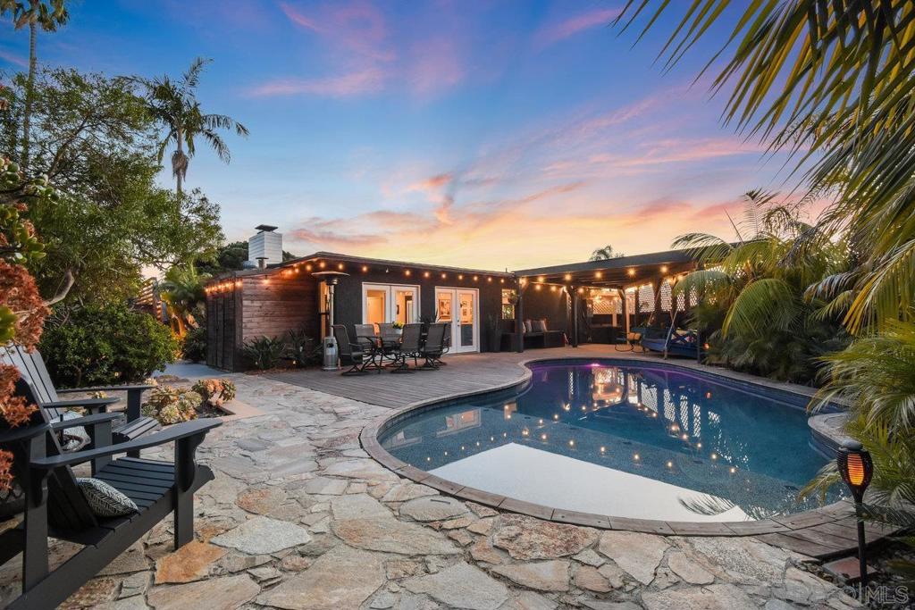 5361 Van Nuys Ct