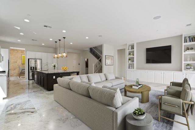 1801 Santa Christina, Chula Vista CA: https://media.crmls.org/mediaz/dc4e6821-9d7f-46fe-be76-491cc7326420.jpg