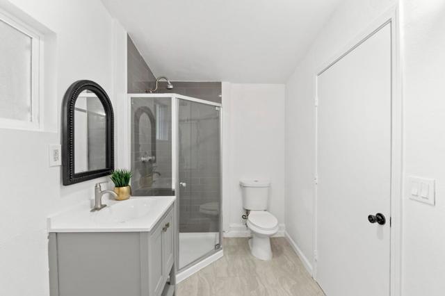 2887 Fordham Street, East Palo Alto CA: https://media.crmls.org/mediaz/dc4f244c-5766-46e6-8aa1-bf2d3c3cd302.jpg