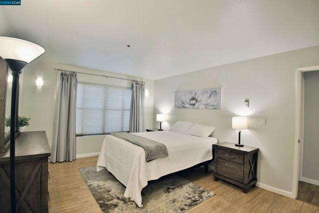 Image 9 of 15 For 389 Belmont St  109