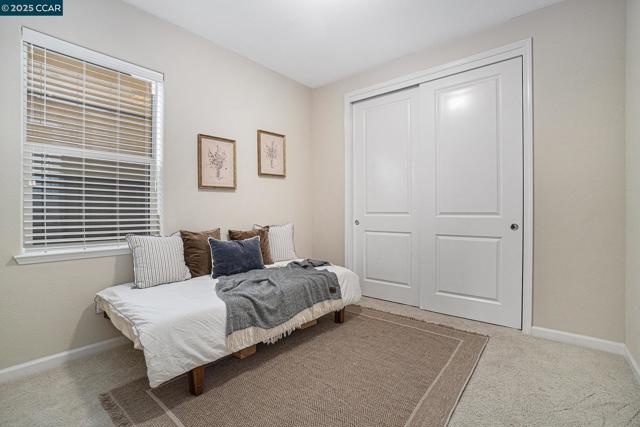 208 Littleton St, Oakley CA: https://media.crmls.org/mediaz/dc51116b-fe83-4777-b885-5a4481ea2b1b.jpg