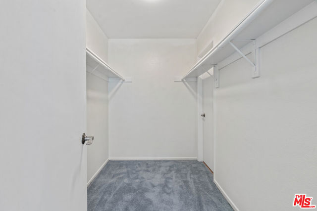 501 Palisades Drive, Pacific Palisades CA: https://media.crmls.org/mediaz/dc51ba85-8b1a-49a7-8fdd-6e74c4b626b3.jpg