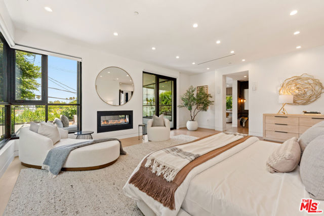 818 N Curson Avenue, Los Angeles CA: https://media.crmls.org/mediaz/dc52035b-7b99-4d85-a62e-e9f3df5c6779.jpg
