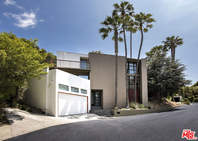 2506 Rinconia Drive, Los Angeles, California 90068, 3 Bedrooms Bedrooms, ,2 BathroomsBathrooms,Single Family Residence,For Sale,Rinconia,25532389