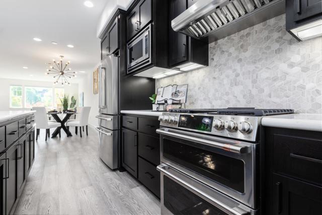 733 E Evelyn Avenue, Sunnyvale CA: https://media.crmls.org/mediaz/dc52b86b-2156-4892-a208-a0b056839282.jpg