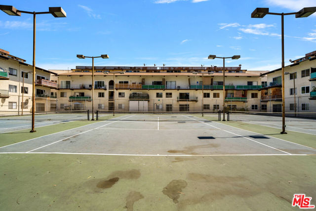 Community Tennis Courts