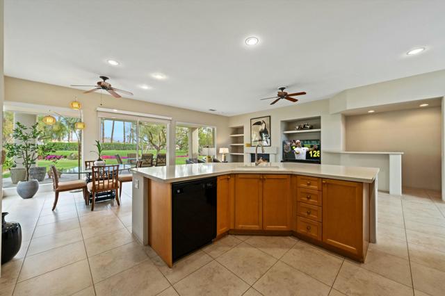 80634 Hermitage, La Quinta CA: https://media.crmls.org/mediaz/dc53f5c4-0ec2-4d1e-b6d9-340fad9badd7.jpg