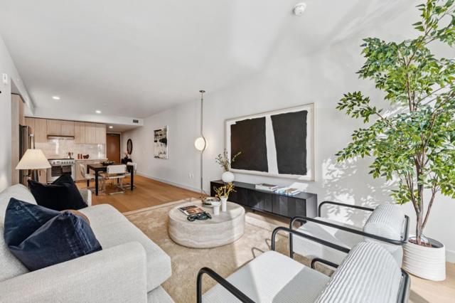 188 W Saint James Street, San Jose CA: https://media.crmls.org/mediaz/dc5407c9-ba84-4531-86e4-4d0e06e98585.jpg