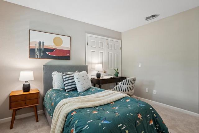 18891 Biarritz Lane, Saratoga CA: https://media.crmls.org/mediaz/dc54a298-18a2-4ed4-88df-5058841f41d3.jpg