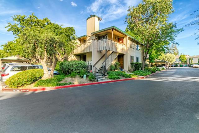 1440 Alma Loop, San Jose CA: https://media.crmls.org/mediaz/dc54d46d-766c-41be-bfb8-cbf0e2950ac3.jpg