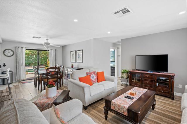 67470 Quijo Road, Cathedral City CA: https://media.crmls.org/mediaz/dc55f377-4680-44ba-bafe-677a6fff05c8.jpg