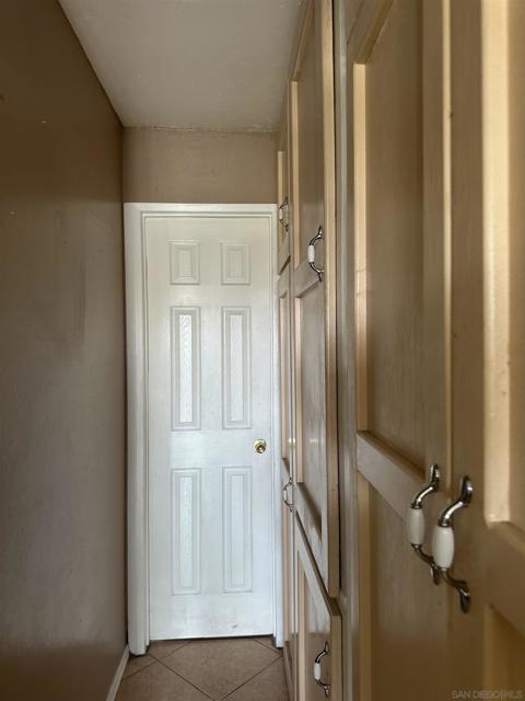 1250 Josselyn Ave, Chula Vista CA: https://media.crmls.org/mediaz/dc5ab145-e400-4119-8e80-d659084f16b7.jpg