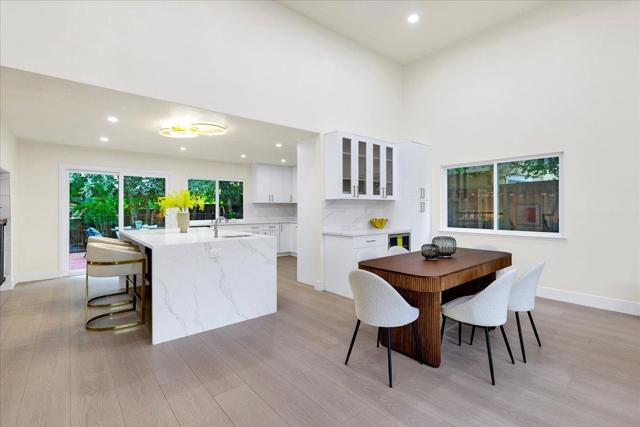 6586 Woodcliff Court, San Jose CA: https://media.crmls.org/mediaz/dc5b2204-d043-4e1d-8189-63ed61d74a1f.jpg