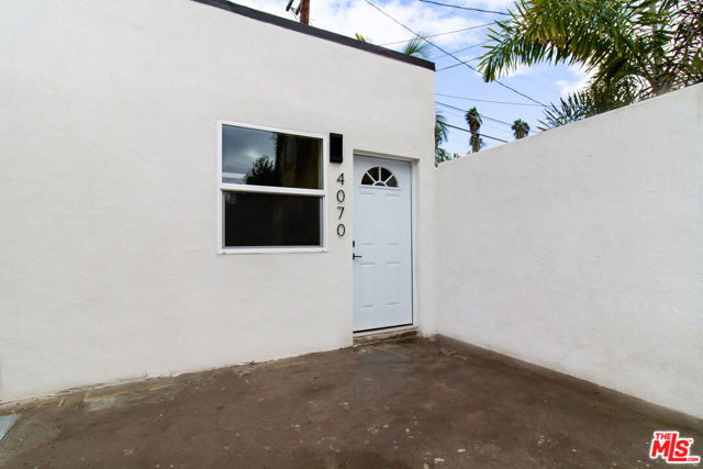 4068 Sutro Avenue photo 17