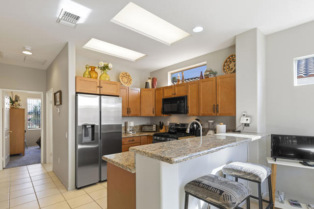 78813 Iron Bark Drive, Palm Desert CA: https://media.crmls.org/mediaz/dc5b5722-17ee-4245-9590-0a99384e062d.jpg