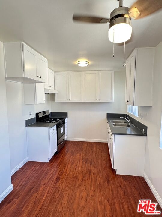 1038 S Harvard Boulevard, Los Angeles CA: https://media.crmls.org/mediaz/dc5b5b68-f1b5-4eae-af63-b45cfba0a66c.jpg