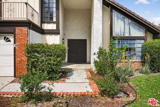 23255 Covello Street photo 2