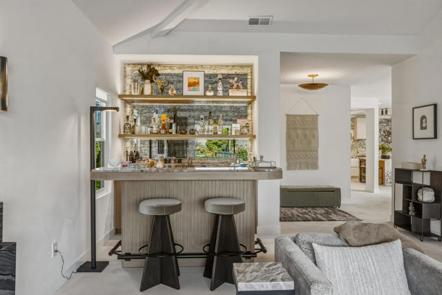 149 Lake Shore Drive, Rancho Mirage, CA 92270