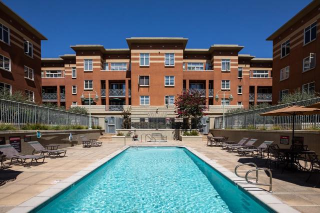 130 E San Fernando Street, San Jose CA: https://media.crmls.org/mediaz/dc5f52d7-5ccc-4415-89eb-2d59ef67284d.jpg