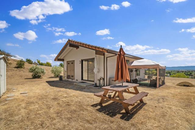 640 Evans Road, Milpitas CA: https://media.crmls.org/mediaz/dc5f713e-7df7-41a9-9cc3-8090d12a319a.jpg