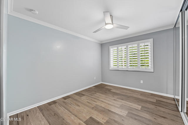 5816 Middle Crest Drive, Agoura Hills CA: https://media.crmls.org/mediaz/dc60bb6e-f081-4665-9996-c63d5380fcfb.jpg