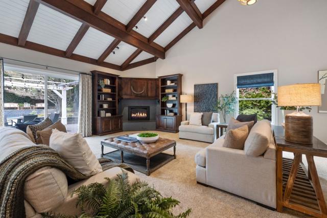 12 Colton Court, Redwood City CA: https://media.crmls.org/mediaz/dc61ce3d-c3c9-425d-835e-670cd41d0870.jpg