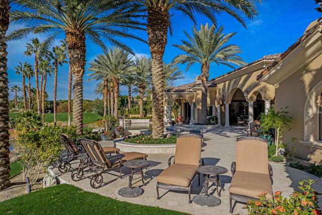 52345 Via Savona, La Quinta CA: https://media.crmls.org/mediaz/dc63dc7f-985a-4758-b87f-edcd2bbc6f25.jpg