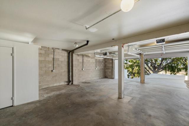 4334 Valle Dr., La Mesa CA: https://media.crmls.org/mediaz/dc66016f-3714-42ca-91ee-988cdb8837e6.jpg
