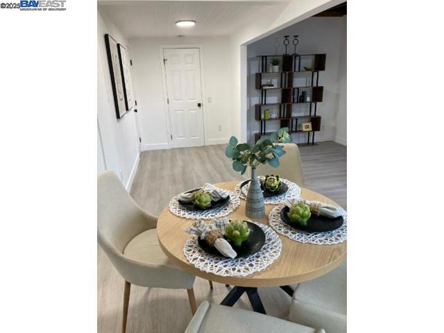 21401 Santa Clara Ave, Monte Rio CA: https://media.crmls.org/mediaz/dc666c24-3274-4b38-ac25-0fb117f3f5dd.jpg