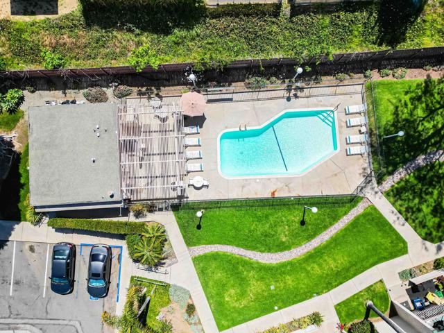 699 Ascot Dr, Vista CA: https://media.crmls.org/mediaz/dc666f4b-0d28-488f-9e1a-b967d7d715b1.jpg
