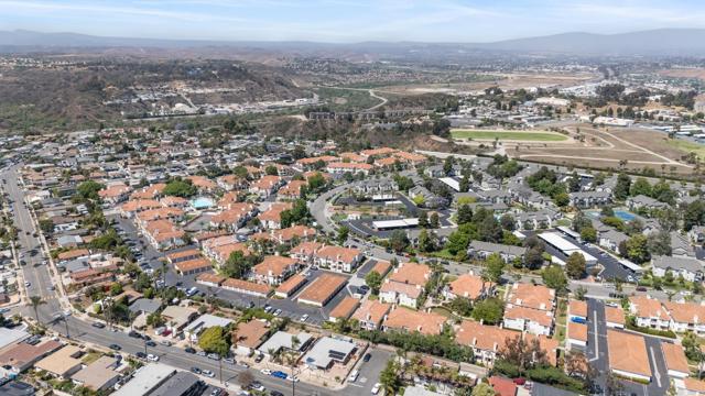 Detail Gallery Image 33 of 35 For 415 Stoney Point Way #106,  Oceanside,  CA 92058 - 2 Beds | 2 Baths