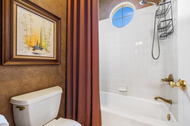 61 Via Las Flores, Rancho Mirage CA: https://media.crmls.org/mediaz/dc66e1ef-2788-4323-ab67-b08e16157c54.jpg