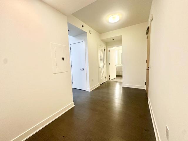 318 Main Street, San Francisco CA: https://media.crmls.org/mediaz/dc67caea-1d62-4705-9964-7e48816eb949.jpg