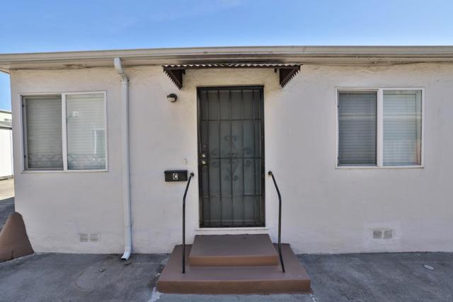 1431 Dwight Way, Berkeley CA: https://media.crmls.org/mediaz/dc682eac-f7e5-4729-ad0f-6e158020ecae.jpg